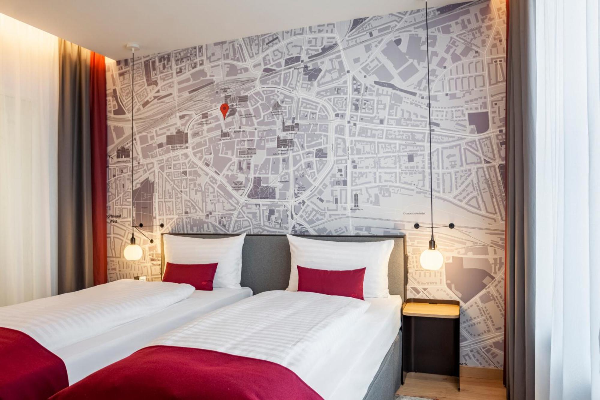 Intercityhotel 4*
