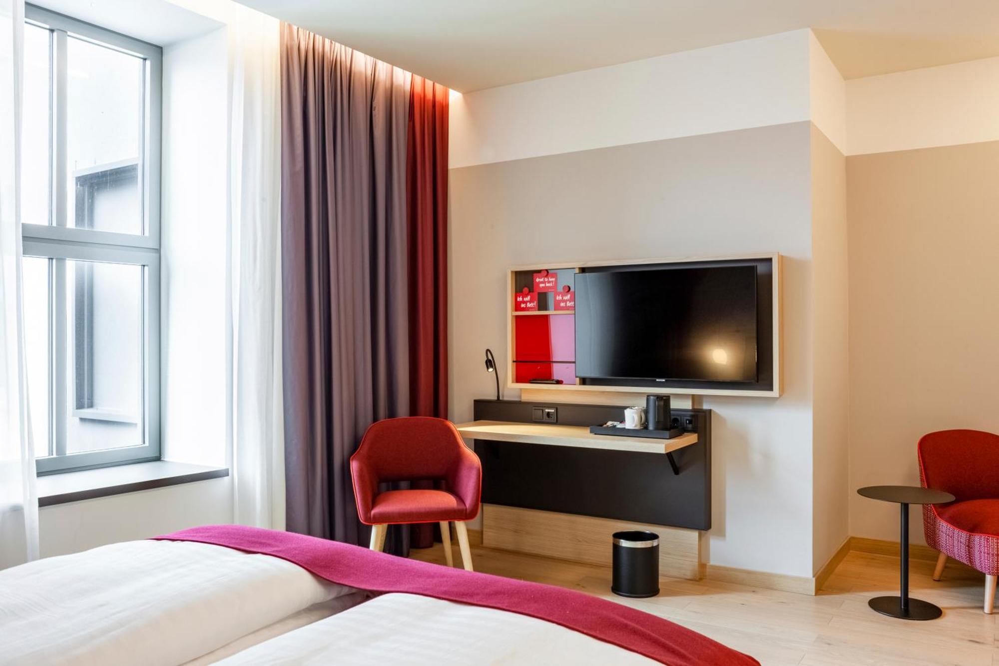 Intercityhotel 4*