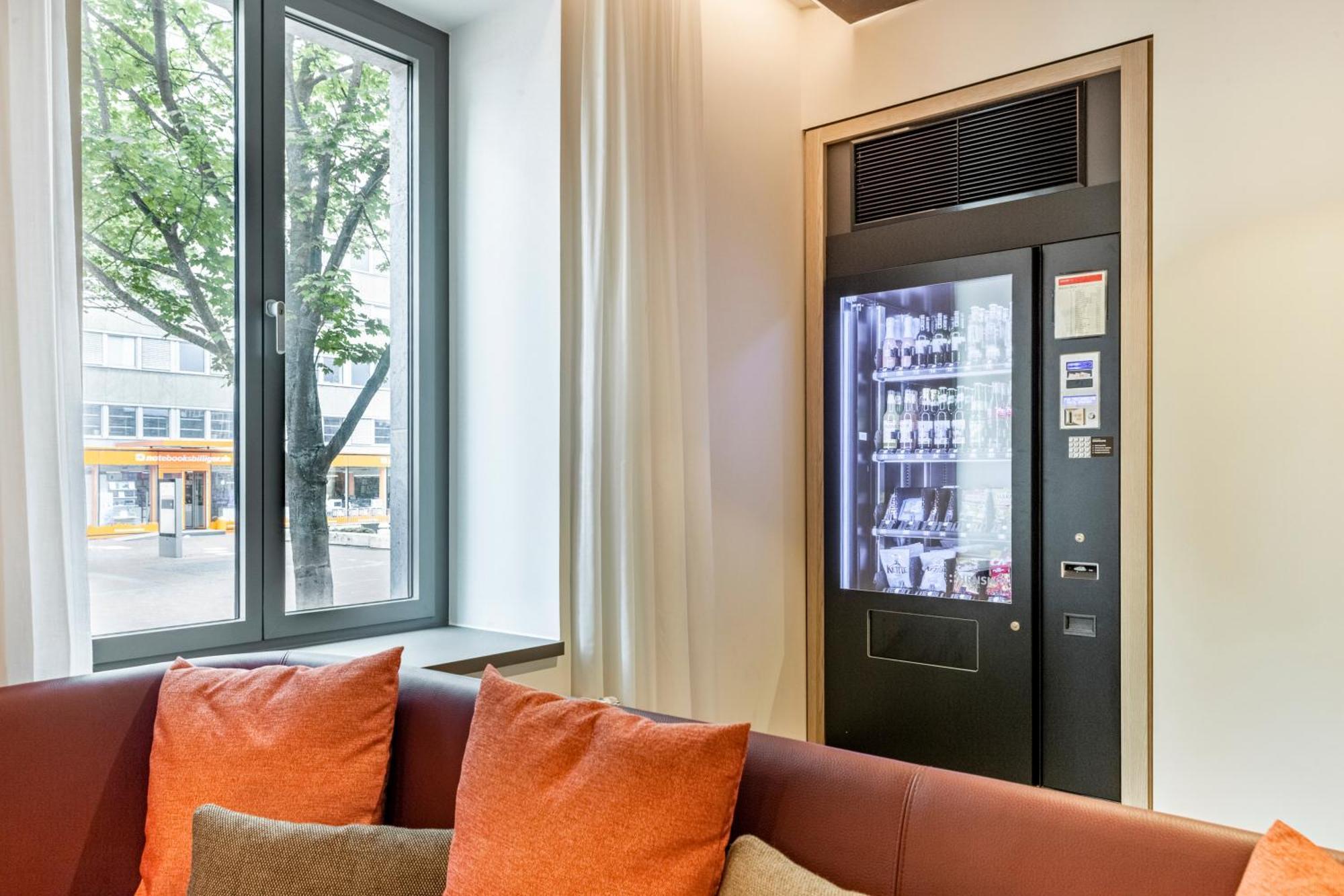 Hotel Intercityhotel 4*